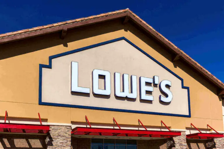 Does Lowes Allow Dogs? Lowe's Dog Policy 5 Interesting Facts